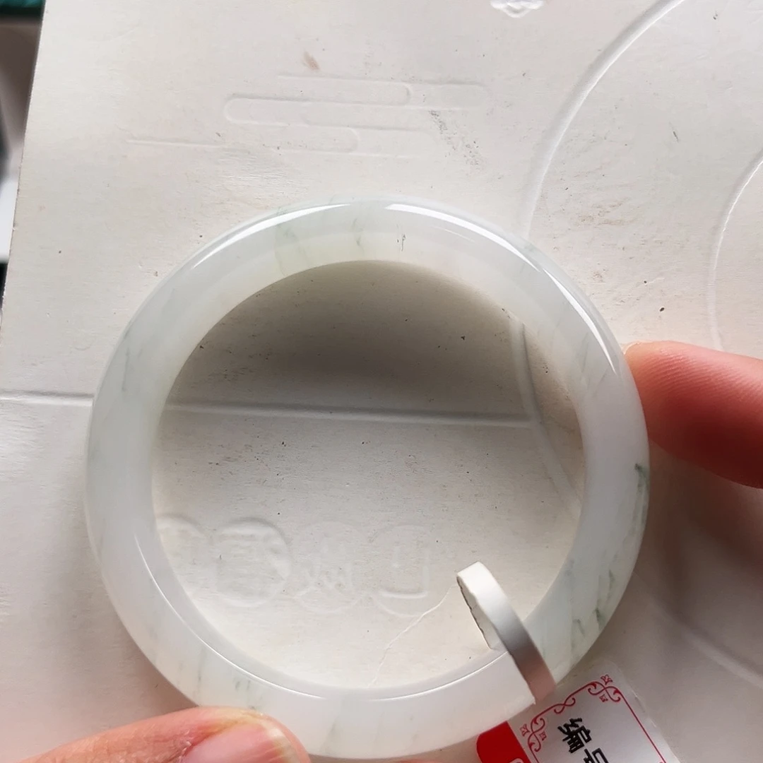 石英质玉未镶嵌手镯XFQS031