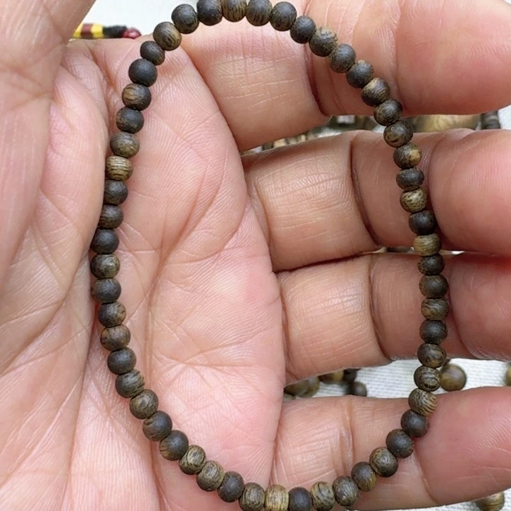 沉香沉香碎屑03沉水1.4克