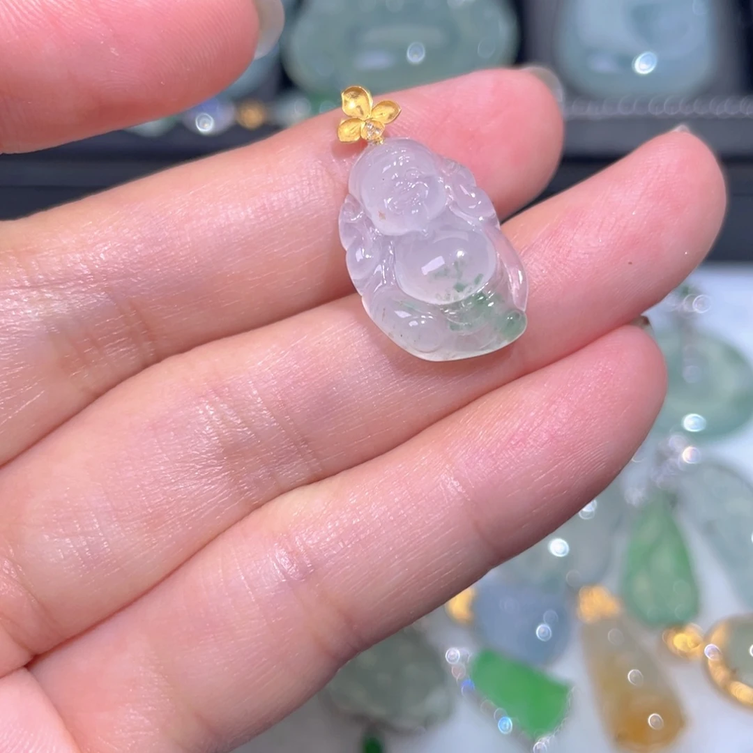 颈饰18K金镶嵌翡翠翡翠