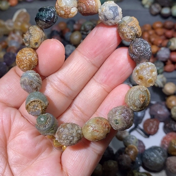 未镶嵌玛瑙/玉髓珠宝奇石