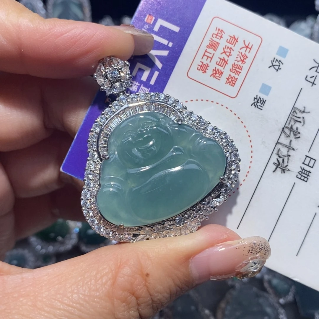 翡翠项链未镶嵌翡翠