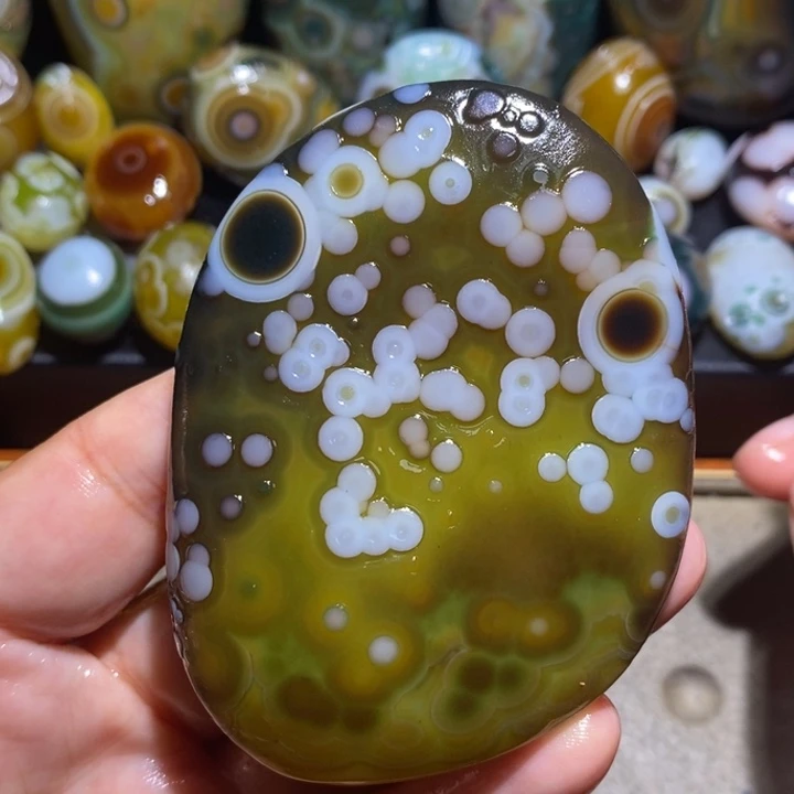 玛瑙/玉髓未镶嵌珠宝半成品