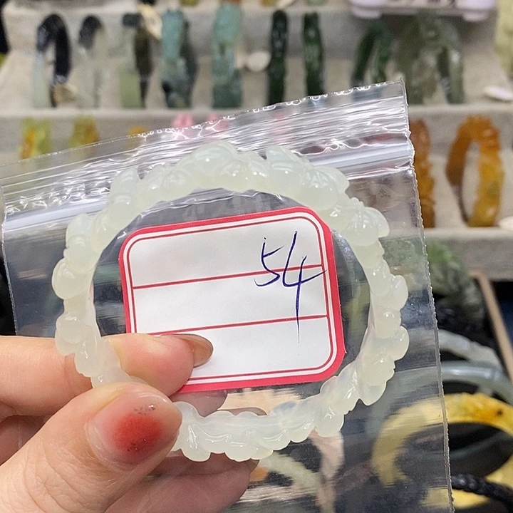 虫****蛇纹石玉未镶嵌手镯