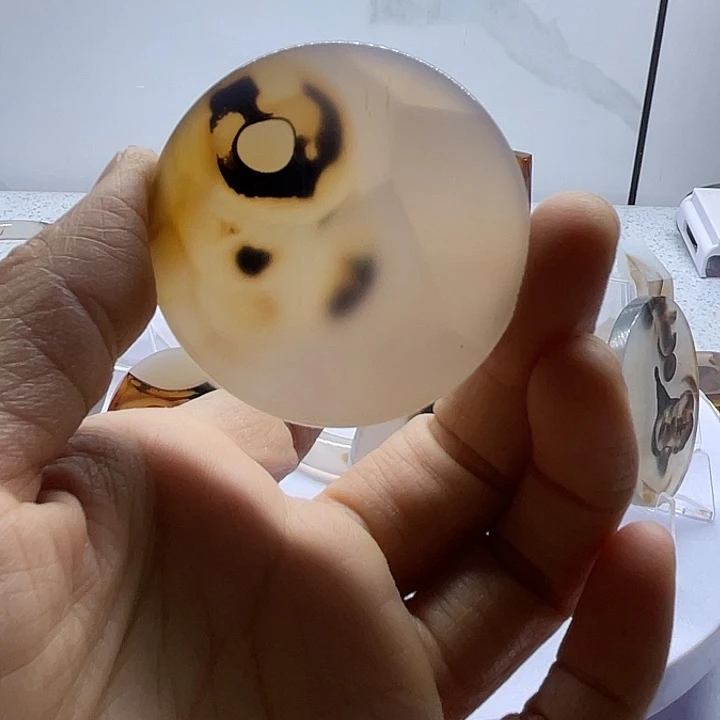 玛瑙/玉髓未镶嵌吊坠(不含链)