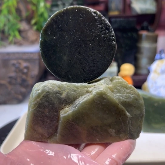 和田玉（黄玉）未镶嵌颈饰