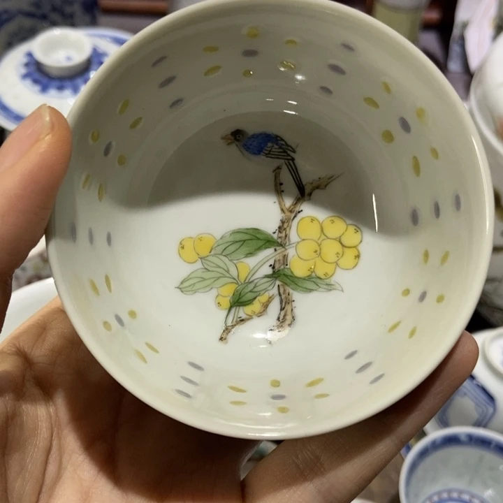 江****n陶瓷艺术品的设计