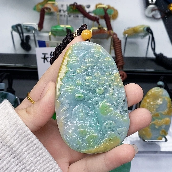 颈饰未镶嵌翡翠翡翠A货