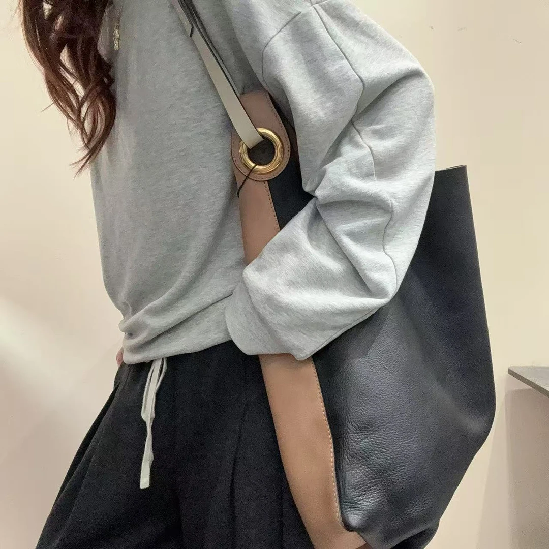 95新 BURBERRY/博柏利 【蕾】 3TR606 黑棕拼色大号单肩包