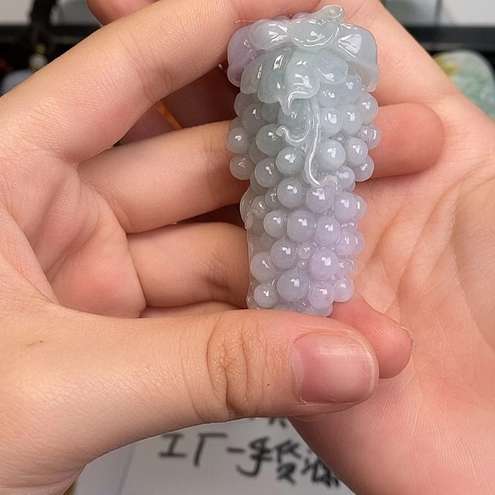 颈饰未镶嵌翡翠翡翠A货