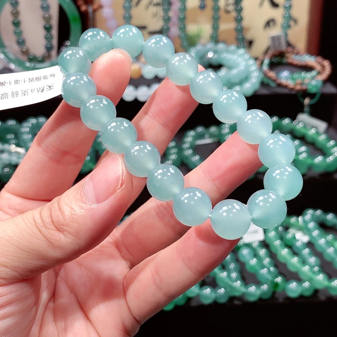 青***服翡翠未镶嵌手链卡11.8