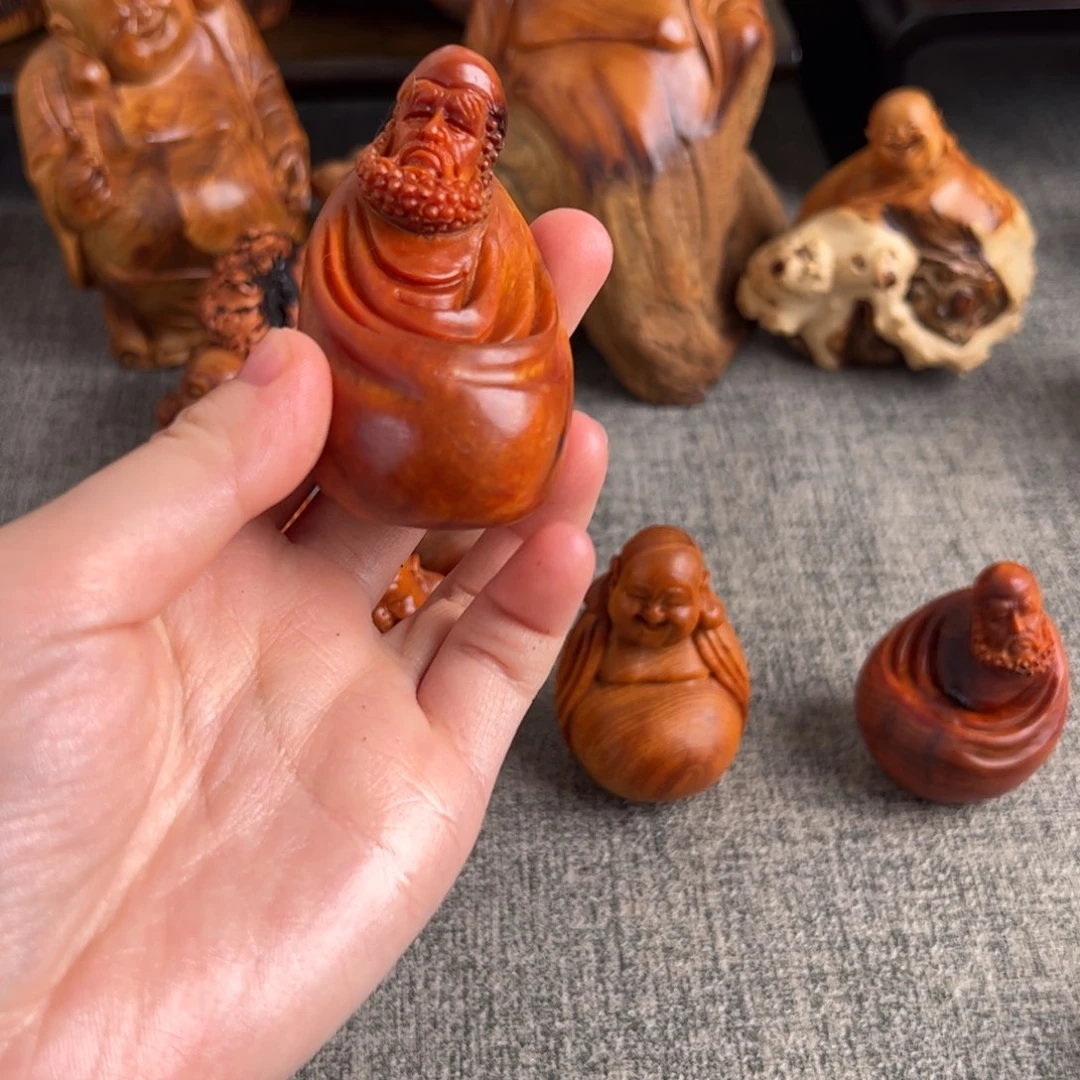 梁***梁柏木（崖柏）关注一下