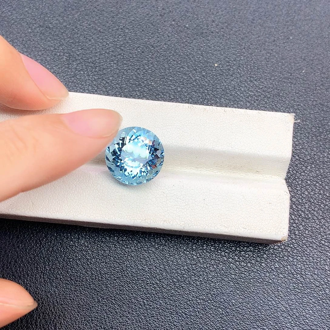 海蓝宝石裸石10.09克拉