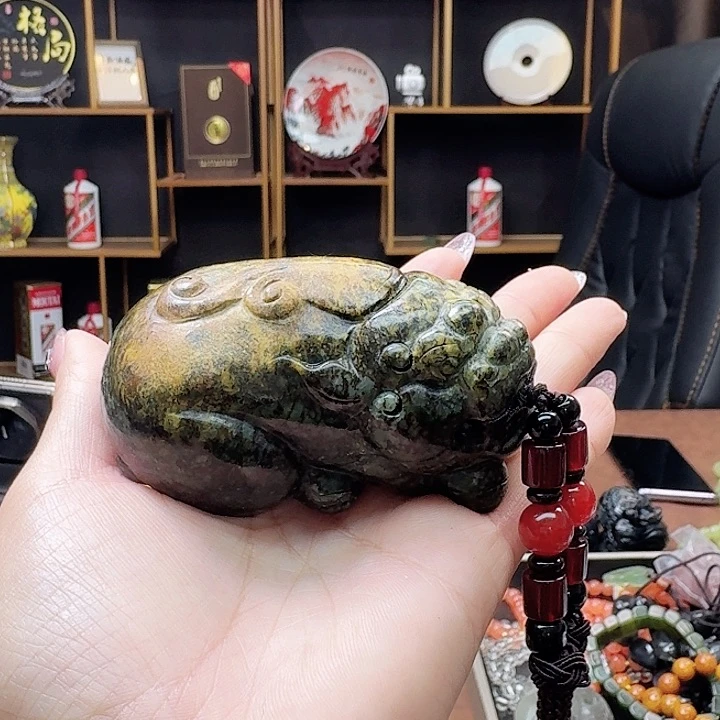 手链未镶嵌透闪石质玉