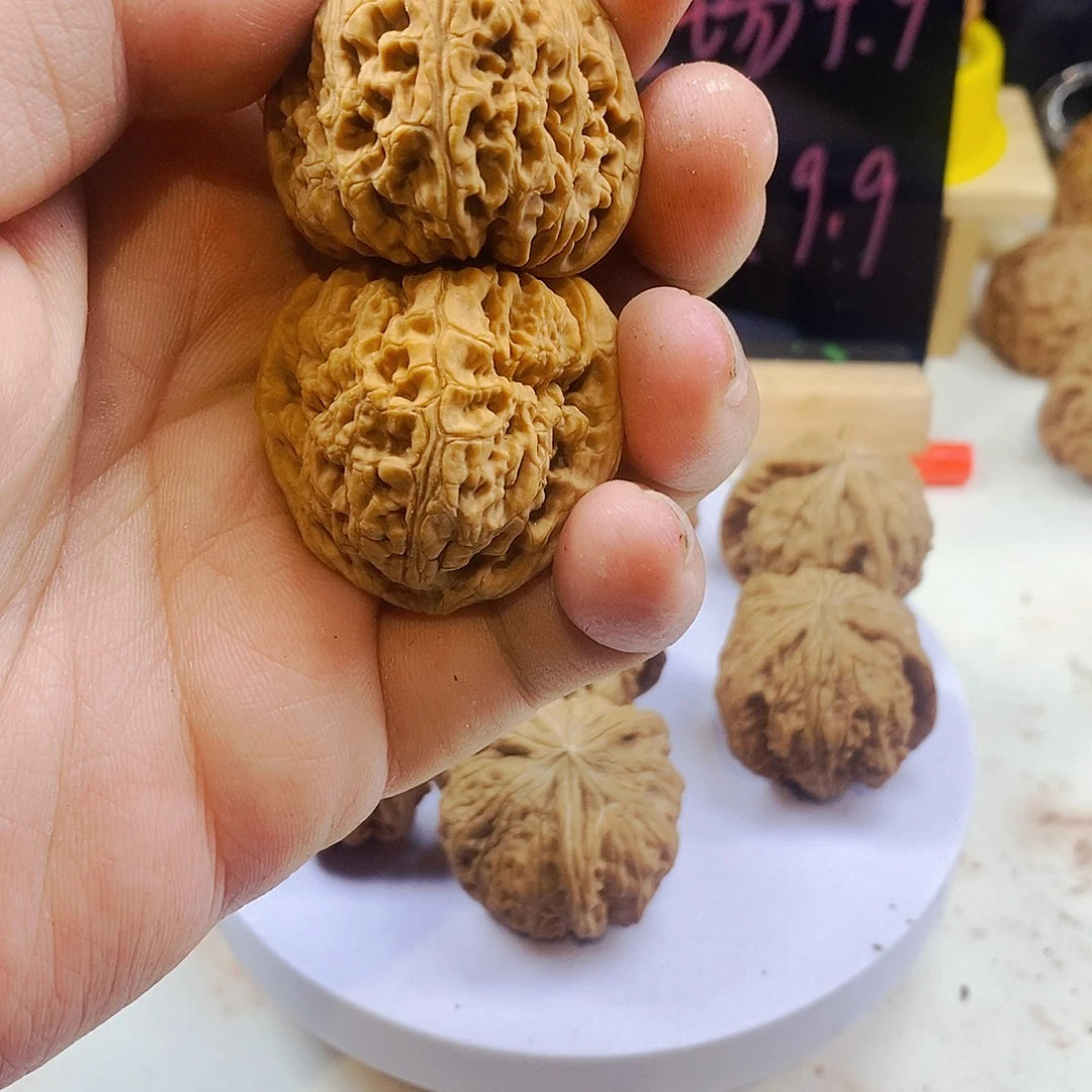 文玩核桃手把件36南疆石