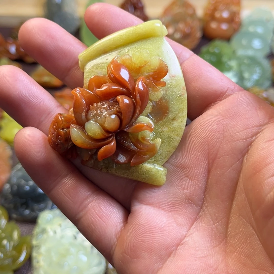 *****蛇纹石玉未镶嵌颈饰