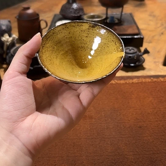 景德镇鱼和熊手工陶艺