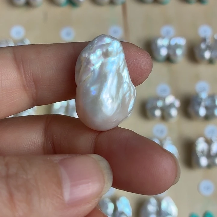 淡水珍珠未镶嵌颈饰