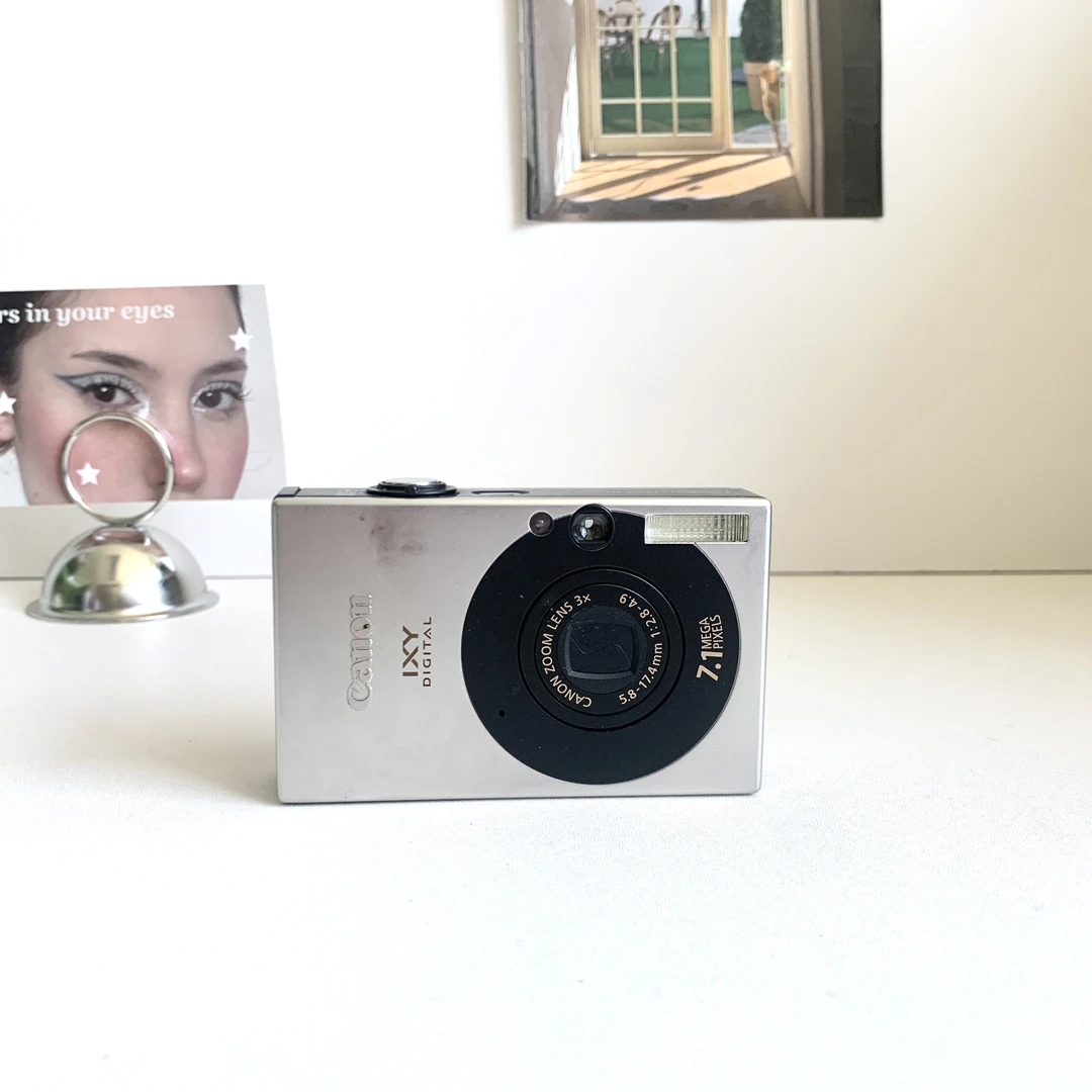 95新 Canon/佳能 ixus70日版银色 710万像素3倍变焦 迪丽热巴同款