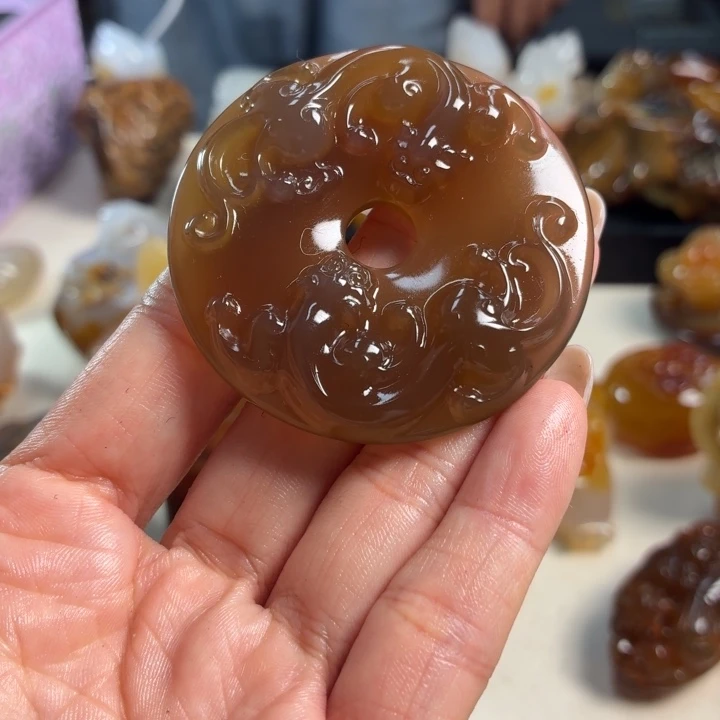 未镶嵌颈饰玛瑙/玉髓