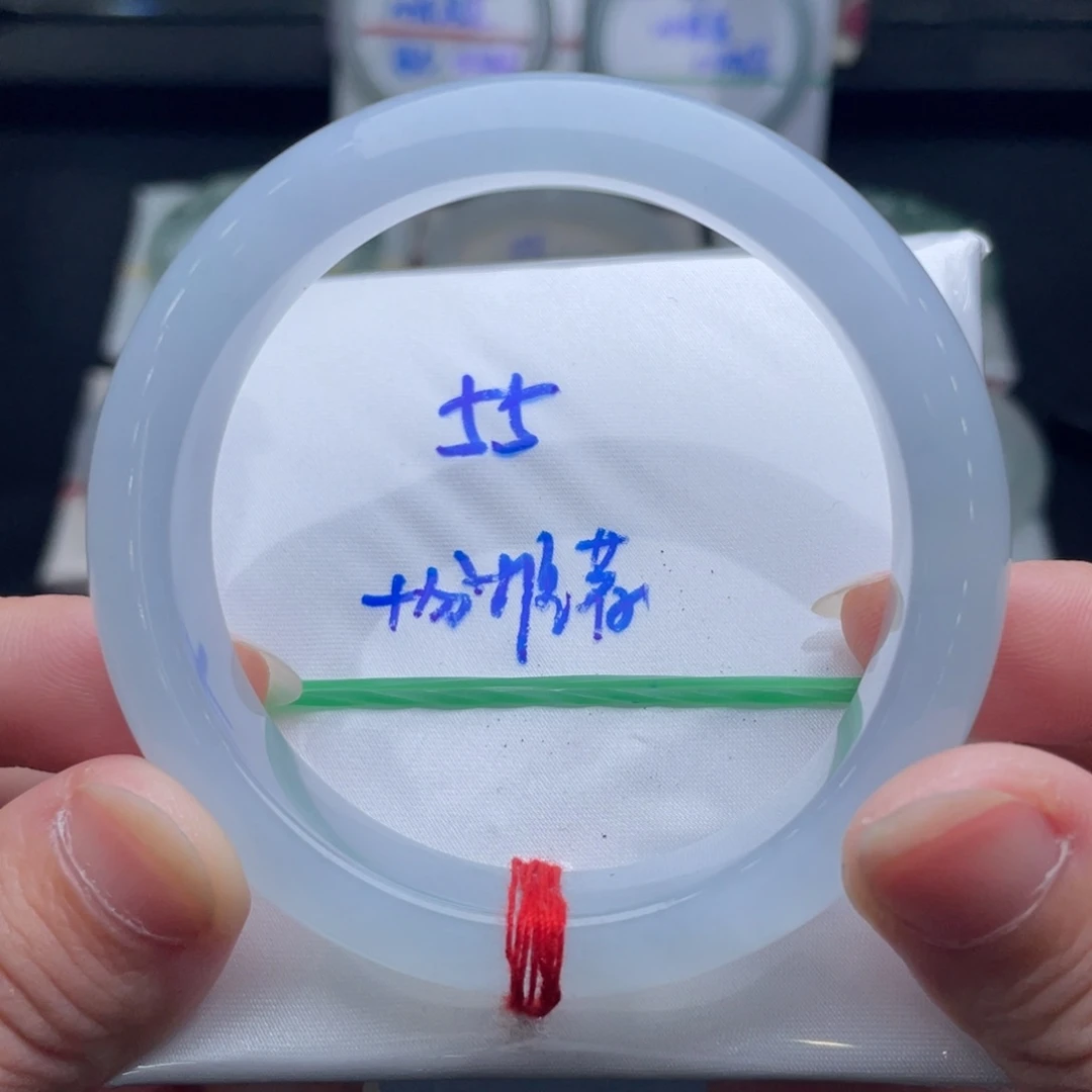 翡翠未镶嵌手镯翡翠手镯23