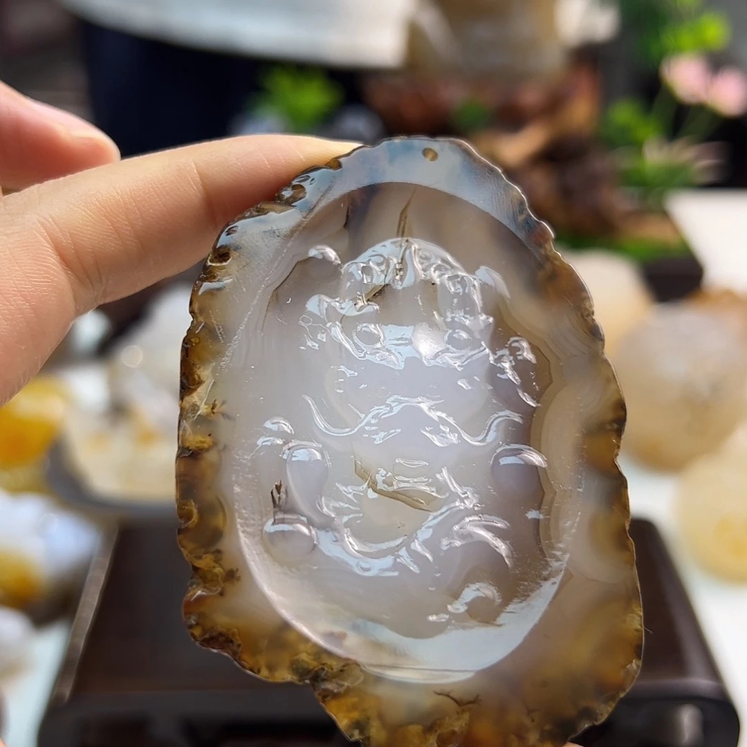 玛瑙/玉髓未镶嵌颈饰