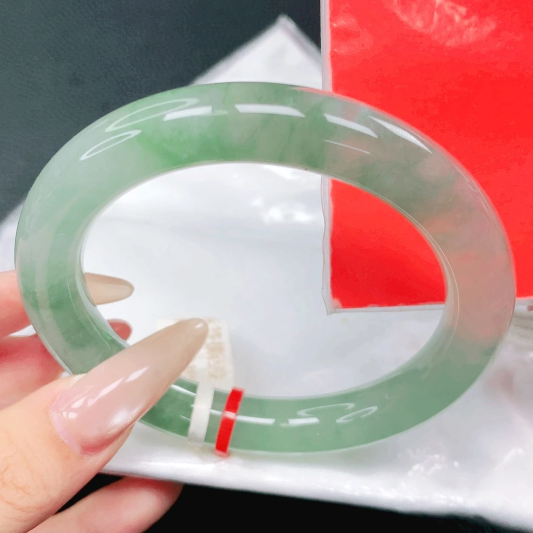 翡翠未镶嵌手镯58