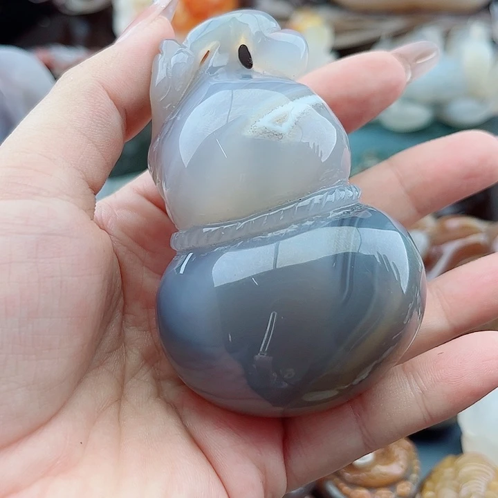 暴***兔玛瑙未镶嵌手饰吊坠