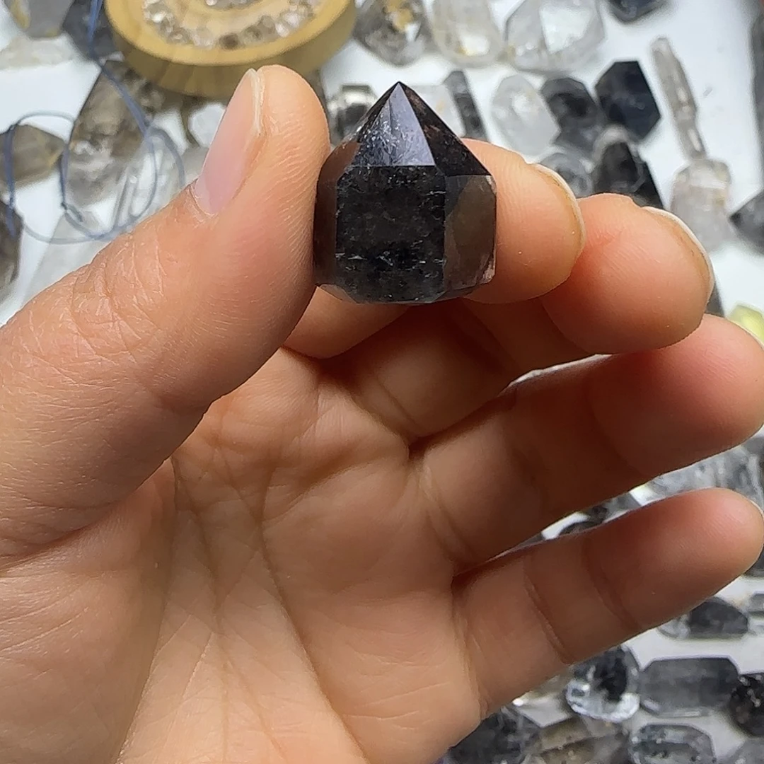 水晶未镶嵌珠宝半成品37