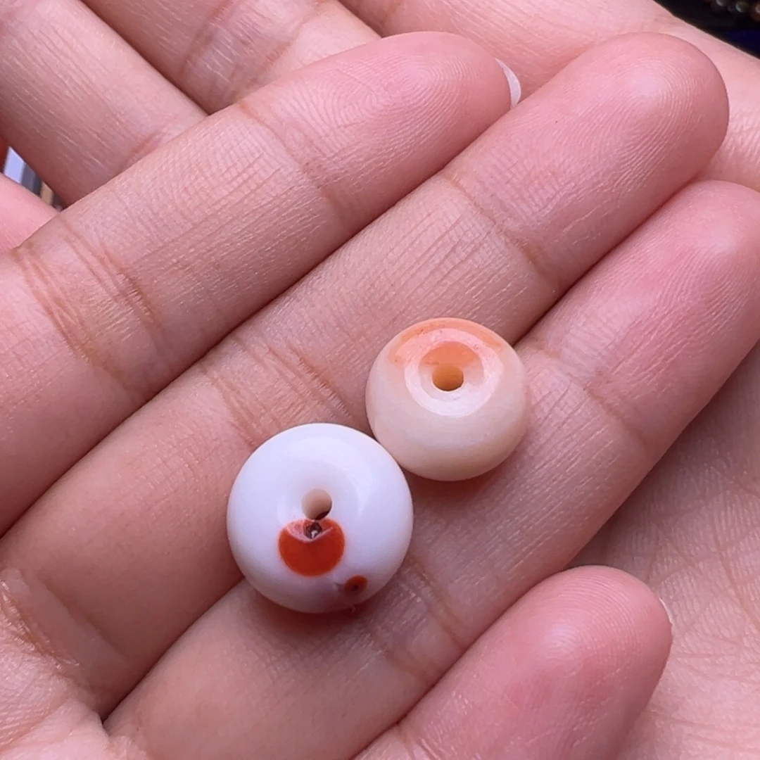 唐***未镶嵌南红玛瑙珠宝奇石