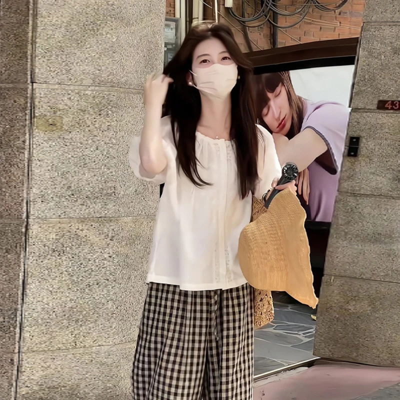 气质花边宽松显瘦衬衫2025夏季新款洋气好看时尚别致纯色简约上衣