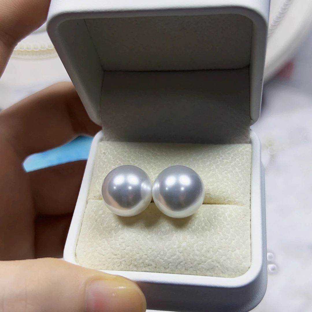 非金属925银白珠耳钉….