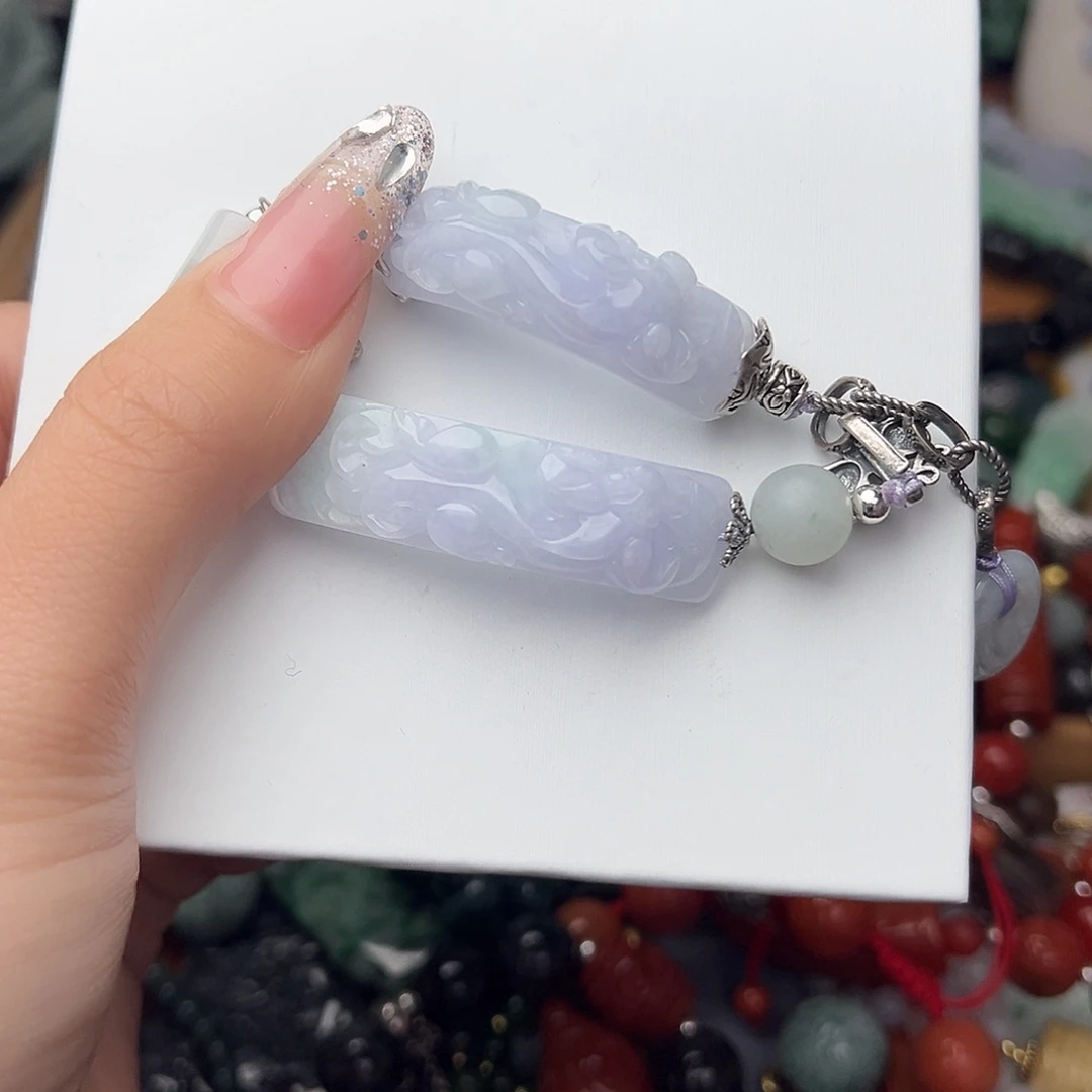 翡翠吊坠(赠链)未镶嵌靓***靓吊坠