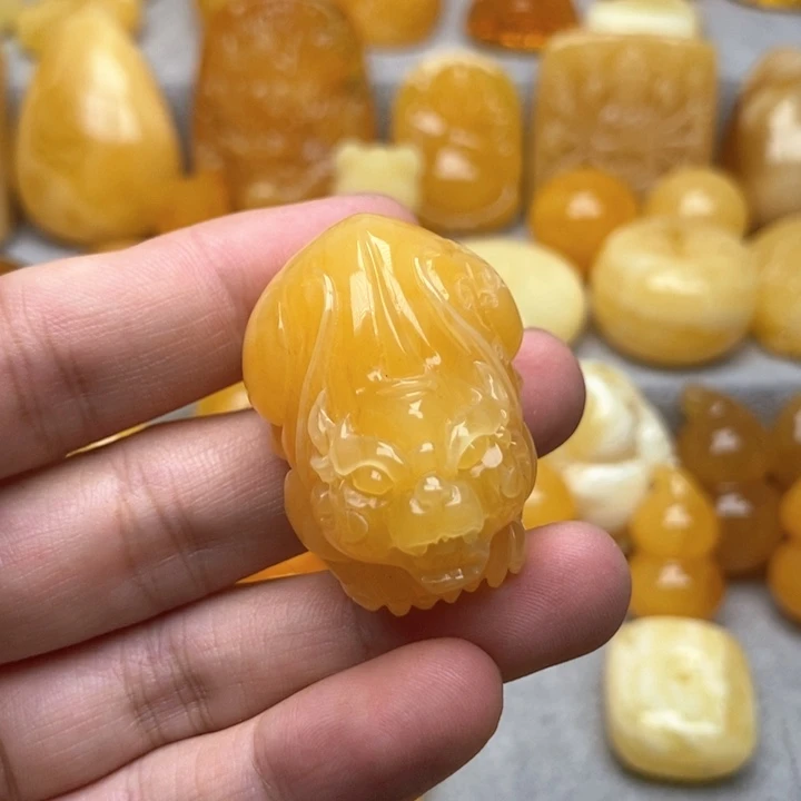 未镶嵌颈饰琥珀琥珀蜜蜡吊坠