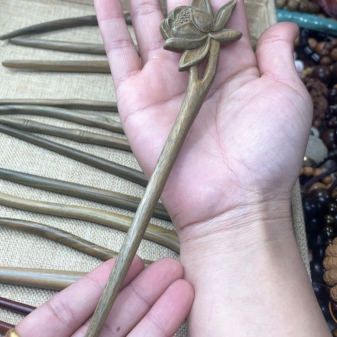 维腊木（绿檀）无事牌