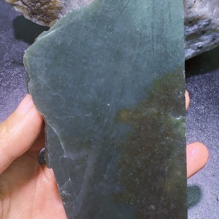 未镶嵌和田玉（糖玉）珠宝半成品