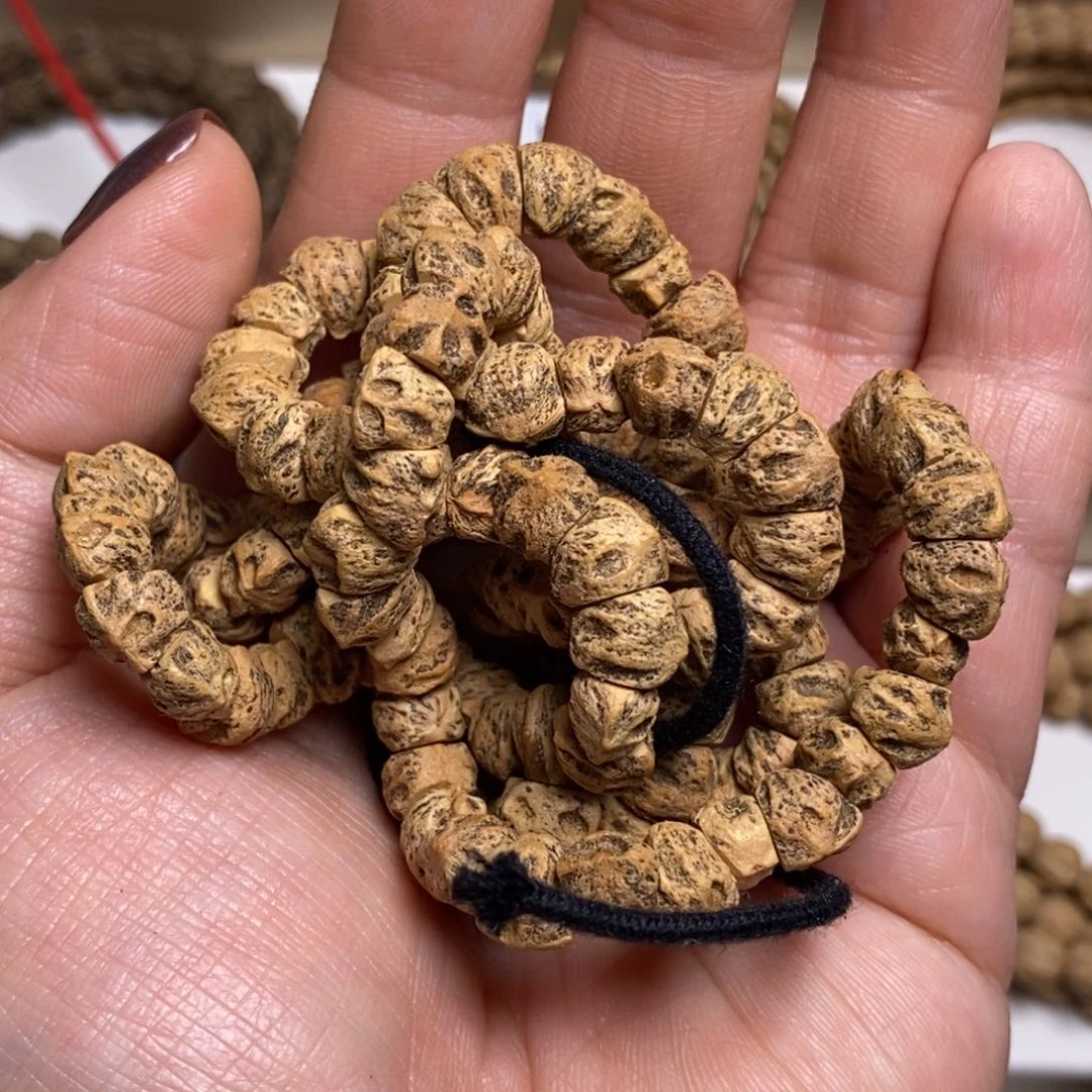 柏香籽/百香籽吊坠約*走