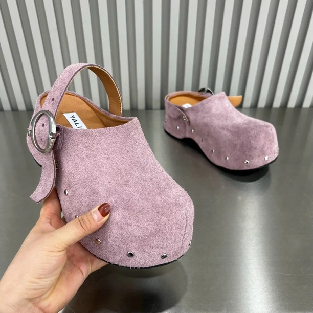 主播推荐2025年博肯鞋两穿设计舒适软底休闲女鞋