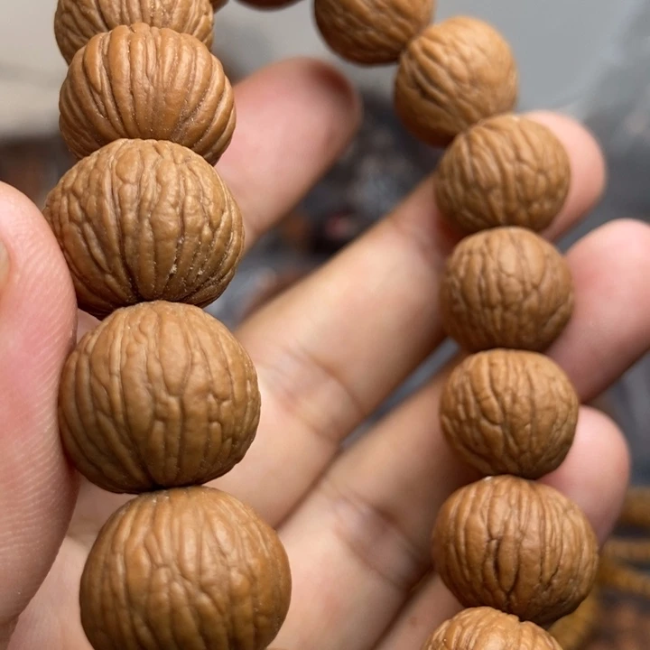 猴头核桃吊坠用****3是一个