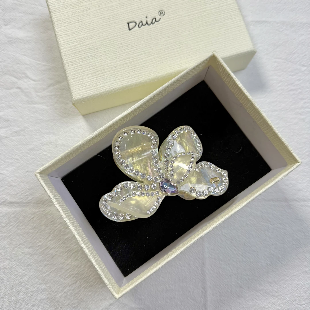 Daia醋酸发夹网红三角梅立体花朵超仙发饰带钻抓夹气质发卡头饰