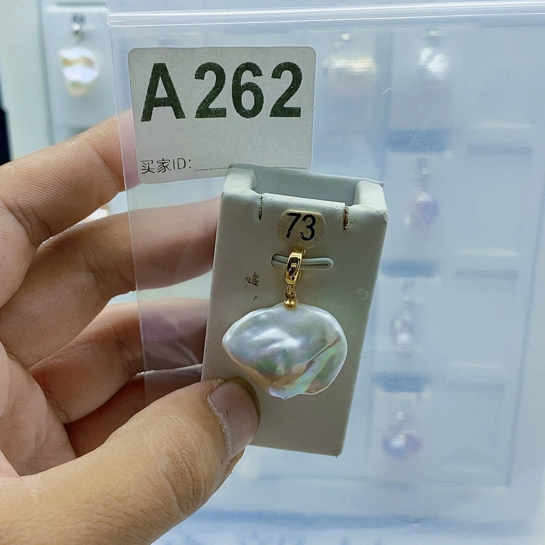 颈饰合金淡水珍珠
