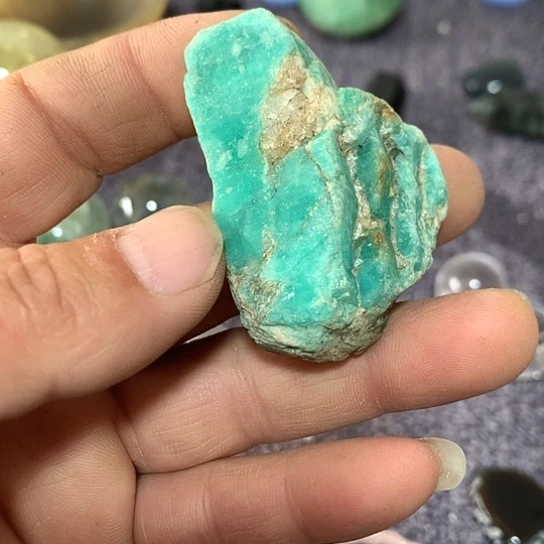 水晶水晶未镶嵌心**姐水晶