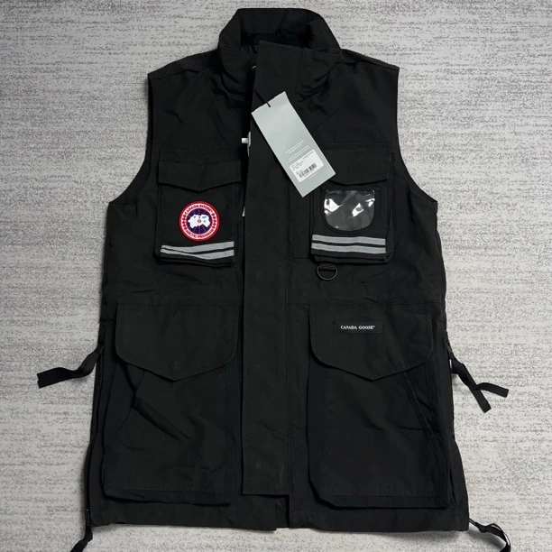 未使用 CANADA GOOSE 加拿大鹅 S黑色战术工装口袋3M反光马甲背心