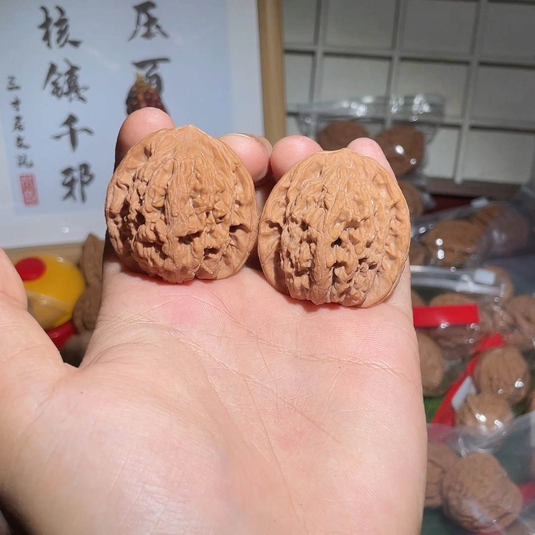 文玩核桃把件41.5货头麦穗虎头