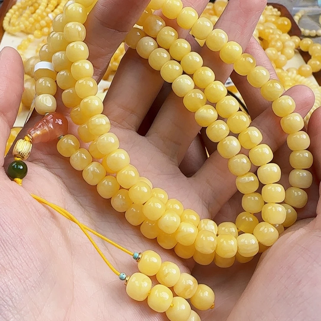 蜜蜡未镶嵌珠宝奇石