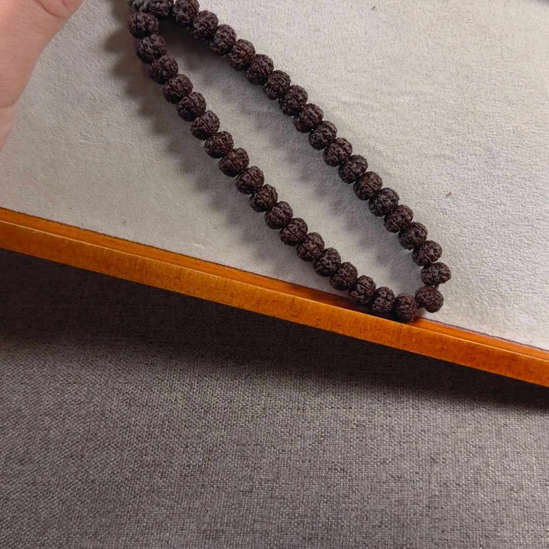 金刚菩提吊坠10mm手持平细定制款
