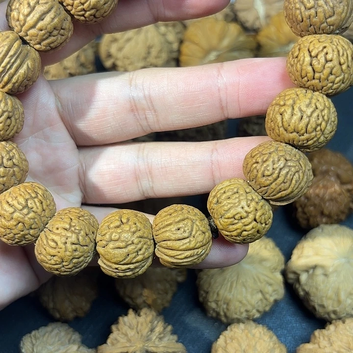 文玩核桃吊坠桃核手持