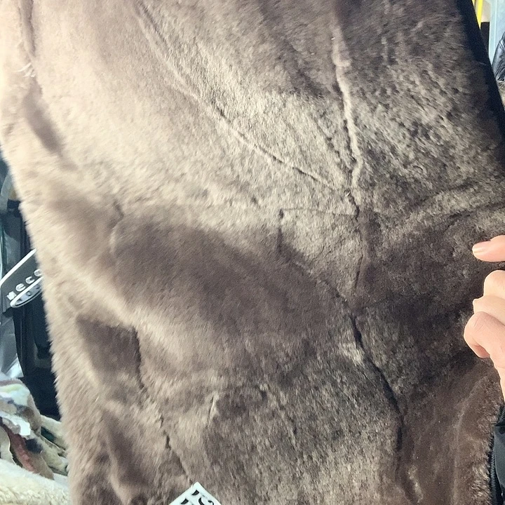 听***意羊毛羊皮毛一体562坐垫2个微瑕