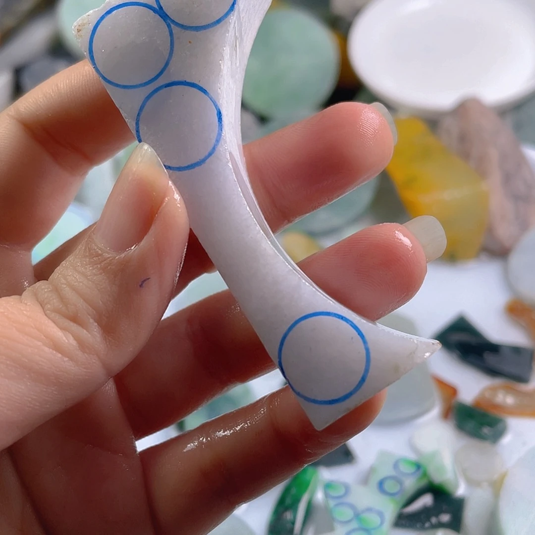 颈饰未镶嵌翡翠a