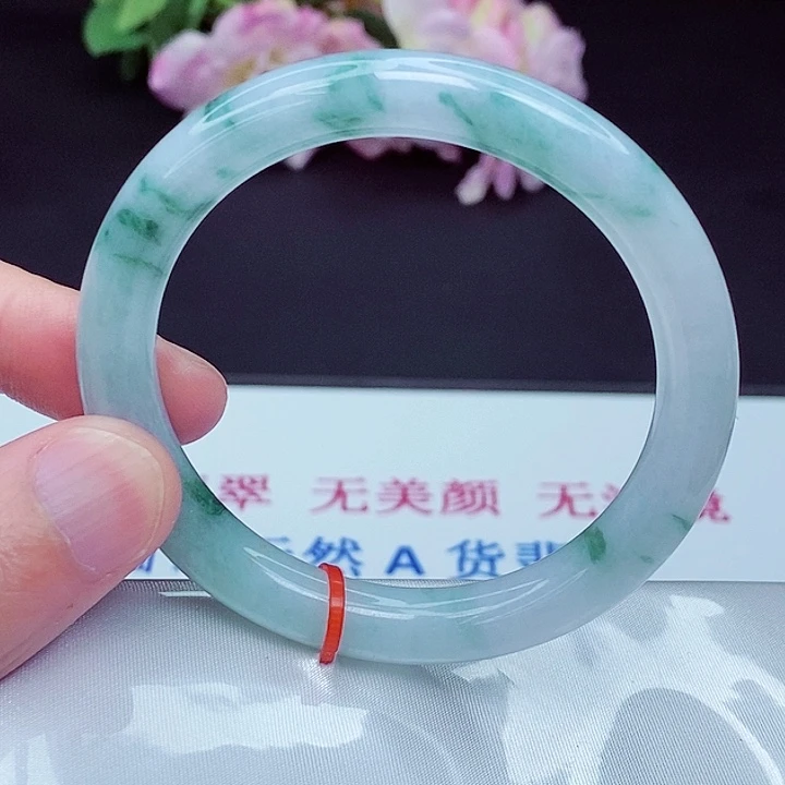 翡翠手镯未镶嵌56.5圈