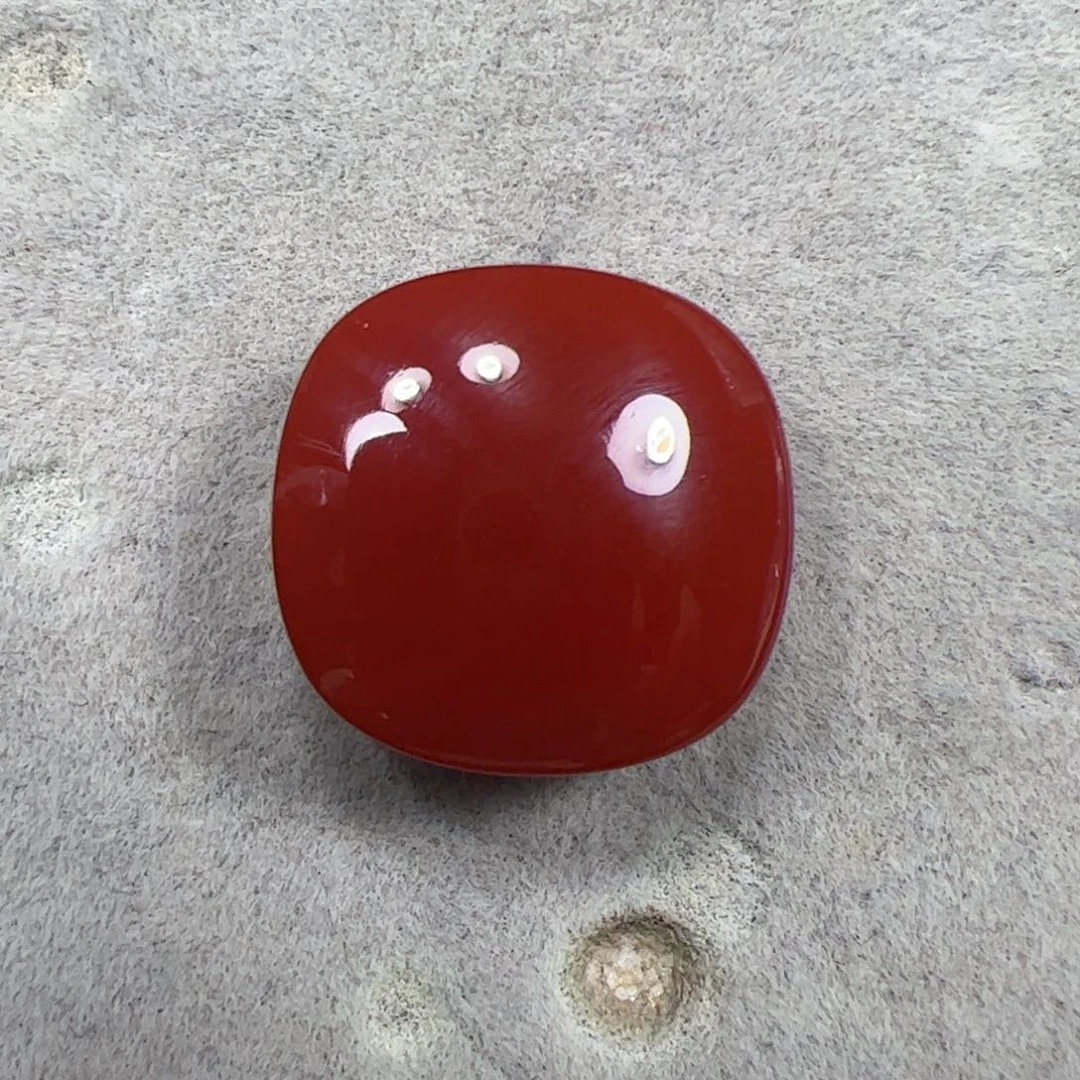 南红玛瑙未镶嵌16.2✖️16.2✖️8.4方牌